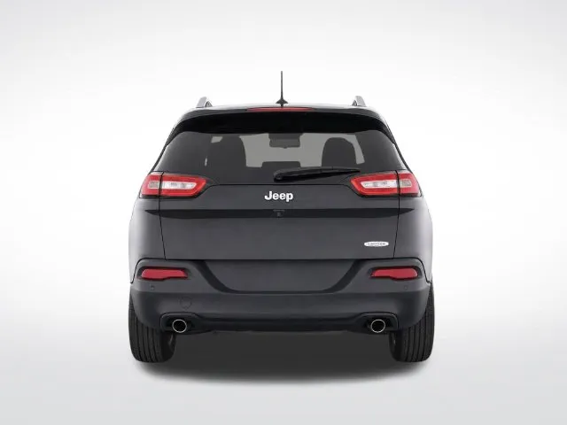 Jeep Cherokee photo 6