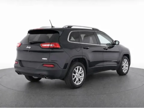 Another view of 2018 Jeep Cherokee Latitude for sale in Frederick, MD at Hi Lo Auto Sales