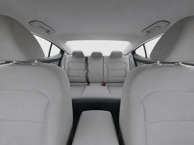 Hyundai Elantra photo 24