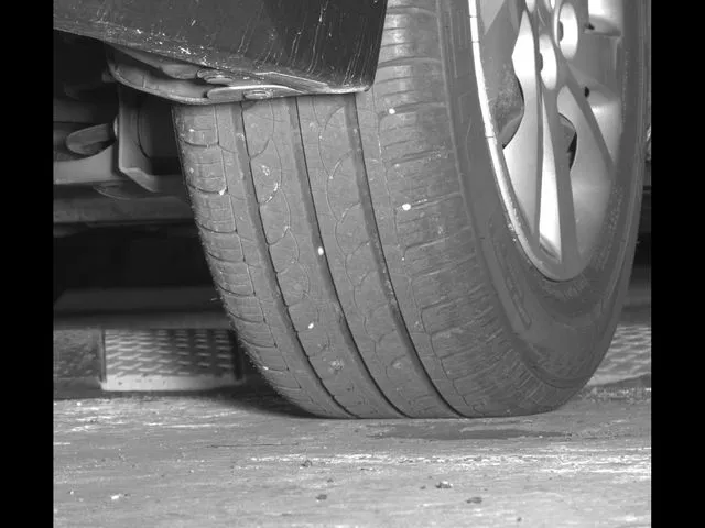 Hyundai Elantra photo 16