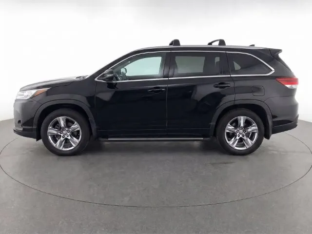 Toyota Highlander photo 7