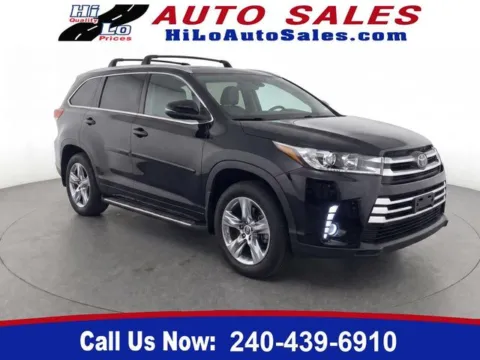 Black 2017 Toyota Highlander Limited Platinum for sale in Frederick, MD