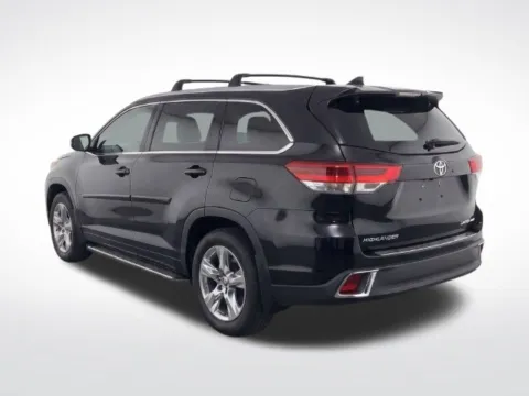 More photos of 2017 Toyota Highlander Limited Platinum at Hi Lo Auto Sales, MD