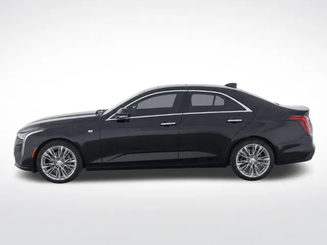 Cadillac CT4 photo 7