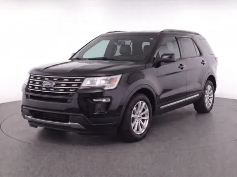 Black 2018 Ford Explorer XLT for sale in Frederick, MD