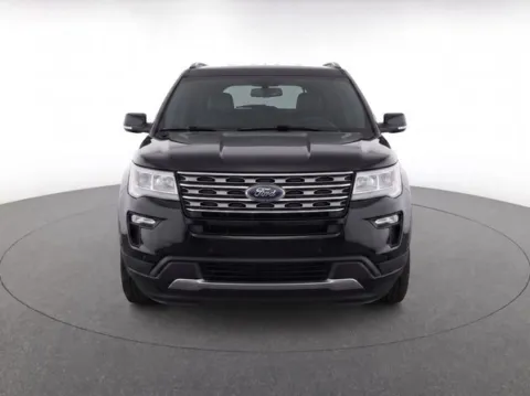 Photos of 2018 Ford Explorer XLT for sale in Frederick, MD at Hi Lo Auto Sales