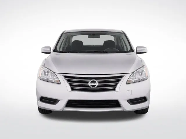 Nissan Sentra photo 5