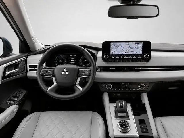 Mitsubishi Outlander photo 29