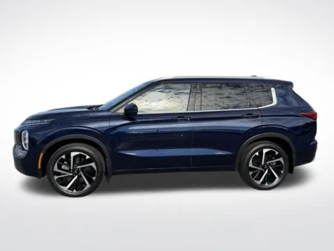 Photos of 2023 Mitsubishi Outlander SEL for sale in Frederick, MD at Hi Lo Auto Sales