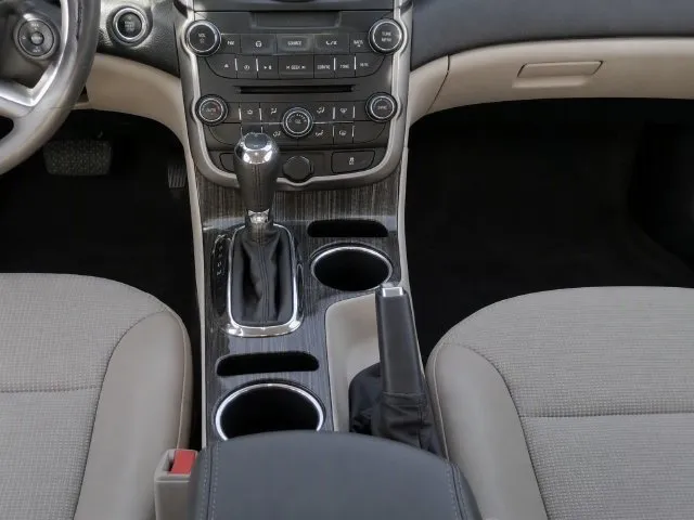 Chevrolet Malibu photo 12
