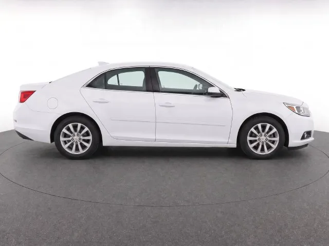 Chevrolet Malibu photo 8