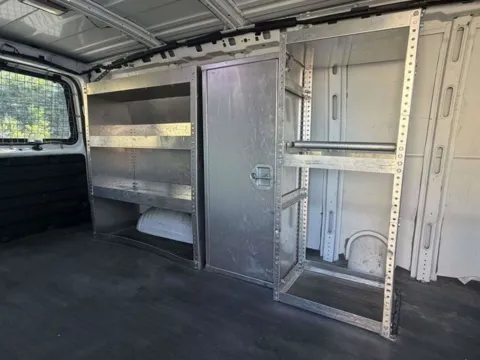 More photos of 2011 Chevrolet Express 1500 Work Van at Hi Lo Auto Sales, MD