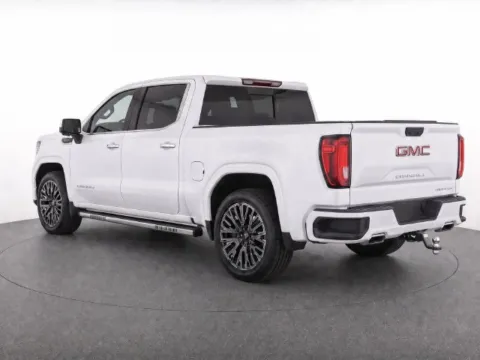 More photos of 2022 GMC Sierra 1500 Limited Denali at Hi Lo Auto Sales, MD