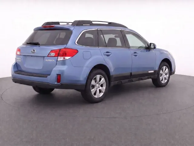 Subaru Outback photo 3