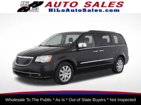 Black 2012 Chrysler Town & Country Touring-L for sale in Frederick, MD