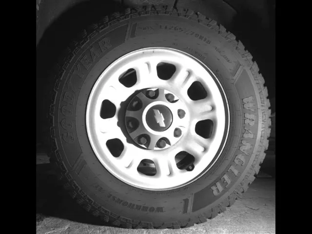 Chevrolet 3500HD photo 9
