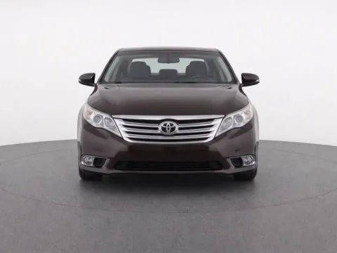 More photos of 2011 Toyota Avalon Limited at Hi Lo Auto Sales, MD