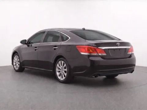 More photos of 2011 Toyota Avalon Limited at Hi Lo Auto Sales, MD