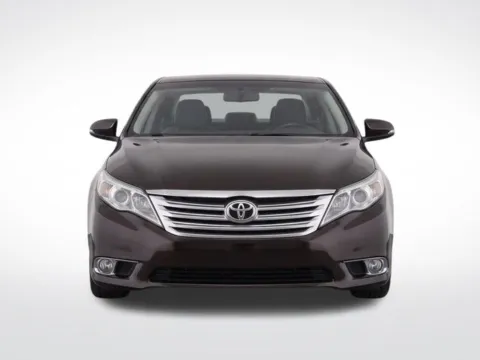Photos of 2011 Toyota Avalon Limited for sale in Frederick, MD at Hi Lo Auto Sales