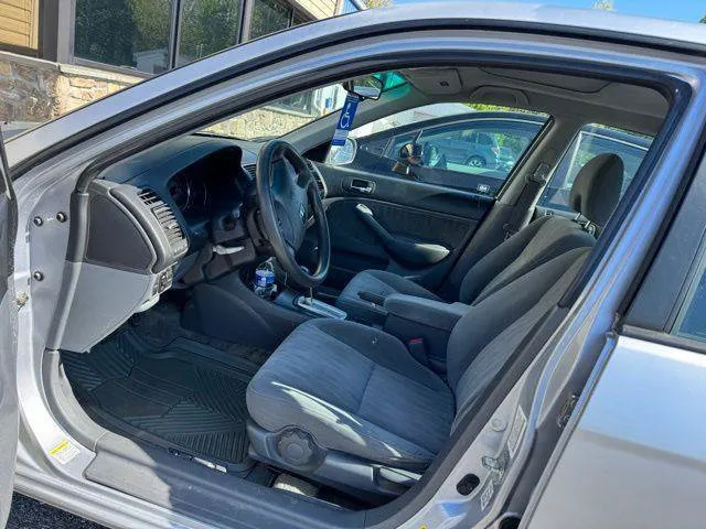 Honda Civic photo 6