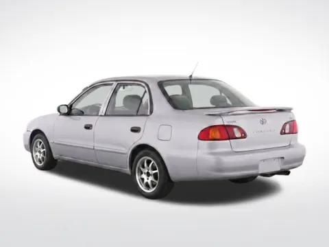 More photos of 2000 Toyota Corolla VE at Hi Lo Auto Sales, MD