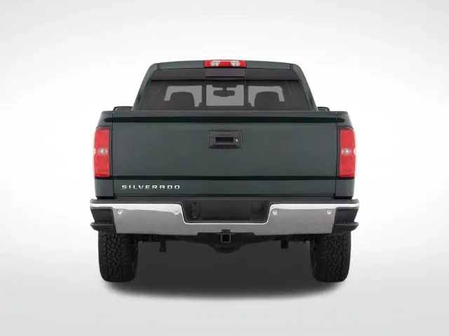 Chevrolet Silverado photo 6
