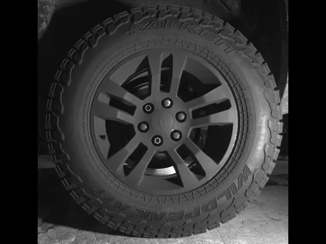 Chevrolet Silverado photo 11