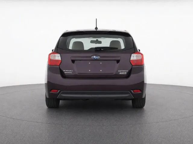 Subaru Impreza photo 6