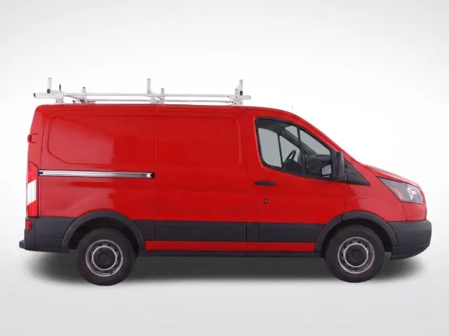 Ford Transit-150 photo 8