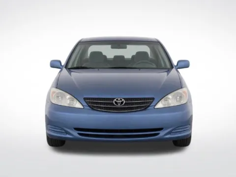 More photos of 2003 Toyota Camry LE at Hi Lo Auto Sales, MD