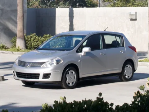 Red 2008 Nissan Versa 1.8 S for sale in Frederick, MD