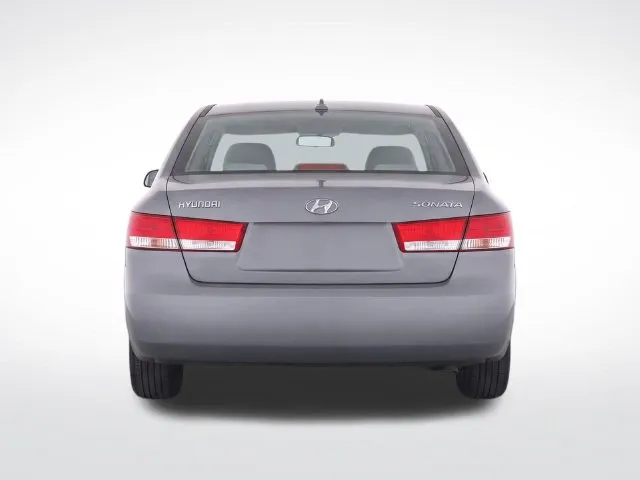 Hyundai Sonata photo 6