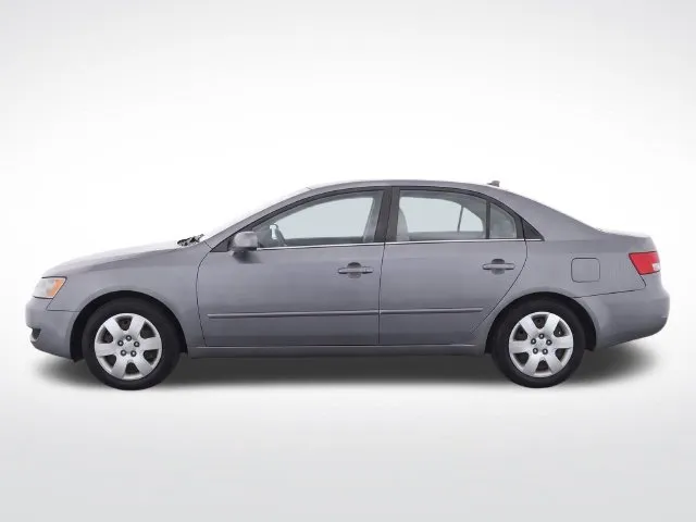 Hyundai Sonata photo 7