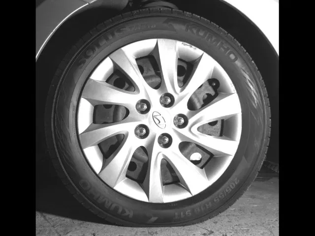 Hyundai Elantra photo 10