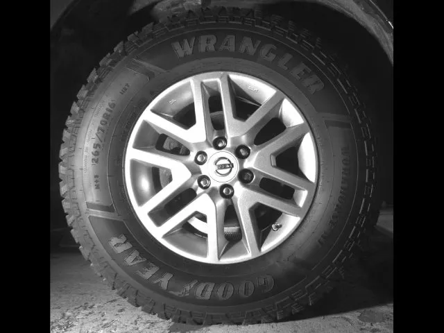 Nissan Frontier photo 9