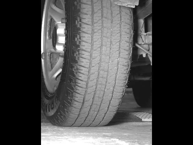 GMC Sierra photo 15