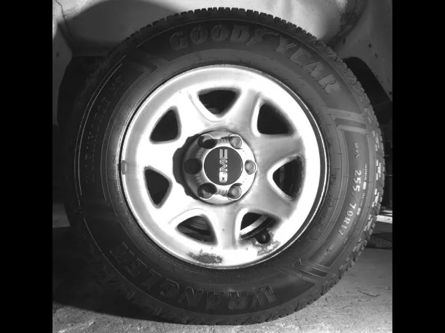 GMC Sierra photo 12