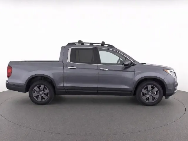 Honda Ridgeline photo 8