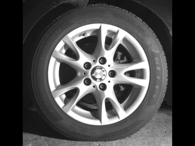 BMW 1 Series photo 9