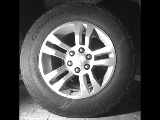 Chevrolet Silverado photo 11