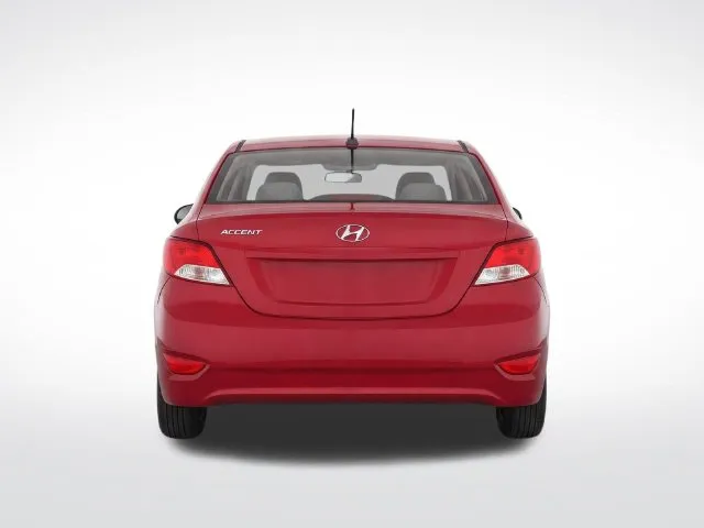 Hyundai Accent photo 6