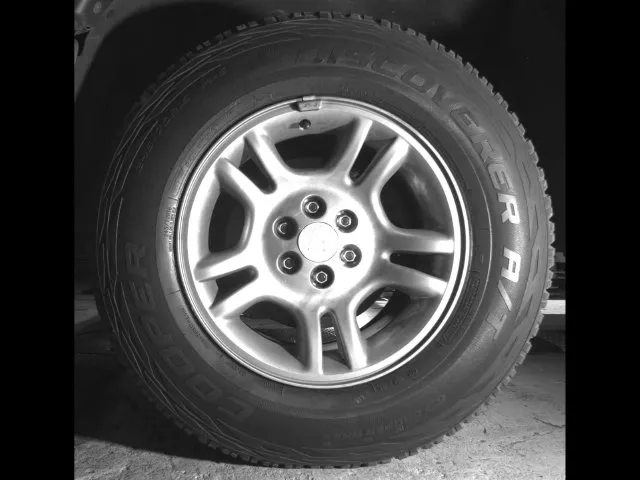 2003 Dodge Dakota SLT photo 9