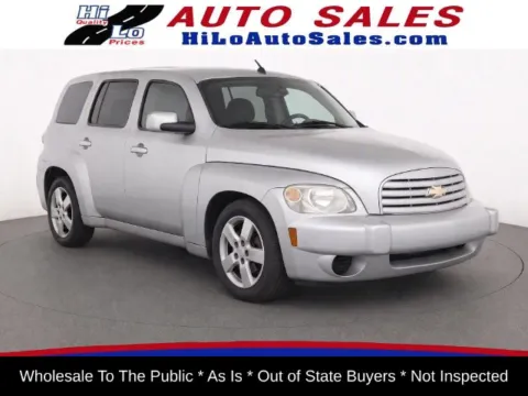 Silver 2011 Chevrolet HHR LT for sale in Frederick, MD