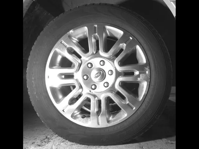 Ford Expedition EL photo 12