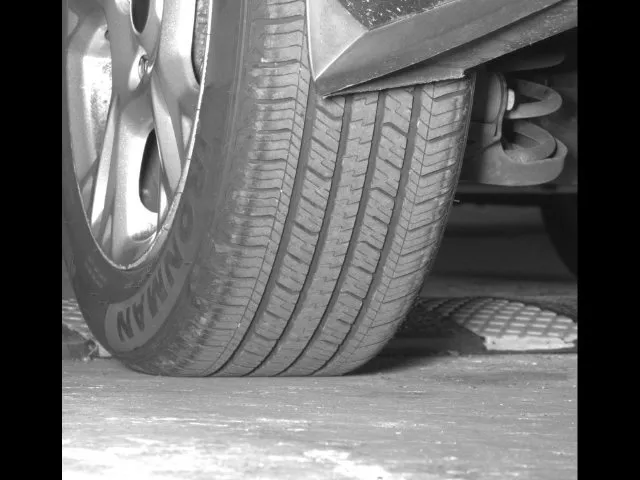Ford Fiesta photo 15