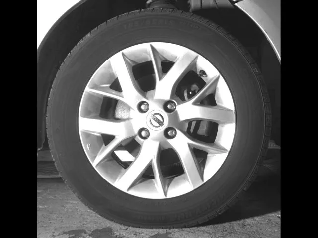 Nissan Versa photo 10