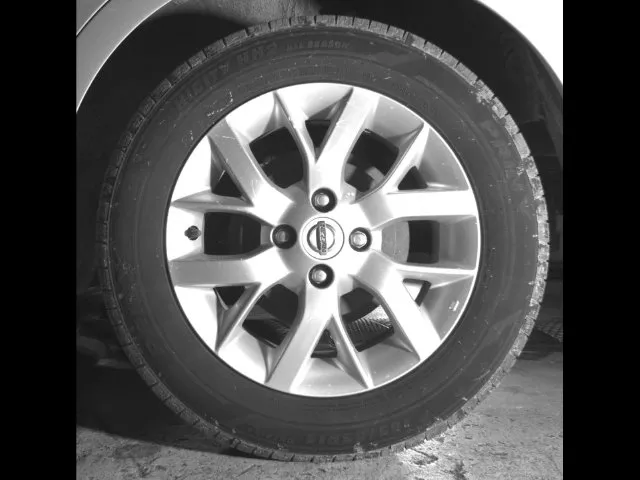 Nissan Versa photo 11