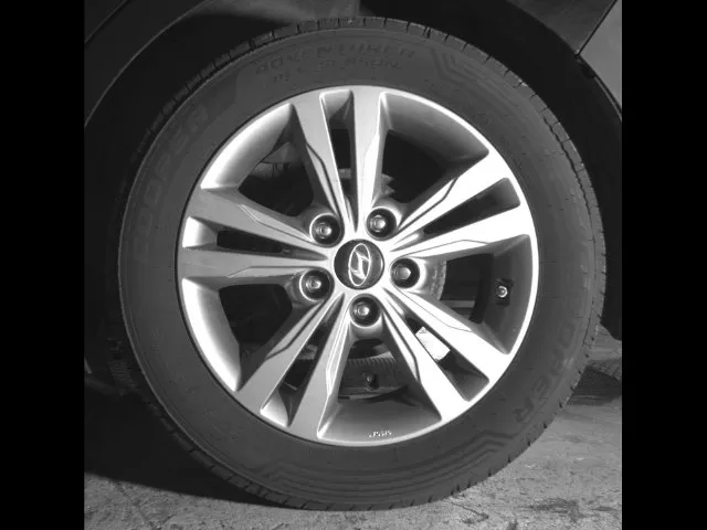 Hyundai Elantra photo 11