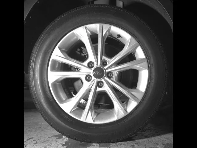 Ford Escape photo 11