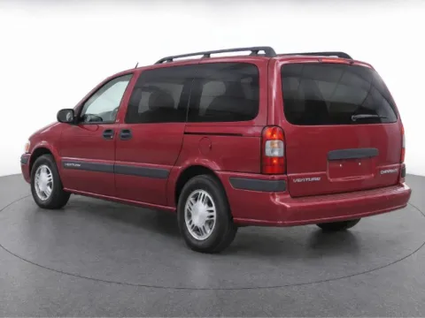 More photos of 2005 Chevrolet Venture LT at Hi Lo Auto Sales, MD